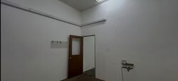 Uni-tech Centre (D22), Factory #557637101